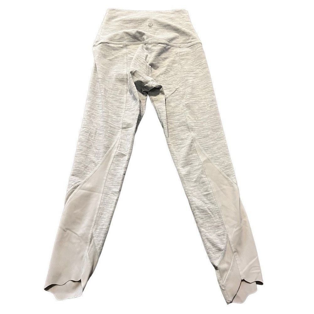 Lululemon white and gray Wunder under high rise cropped leggings size 4